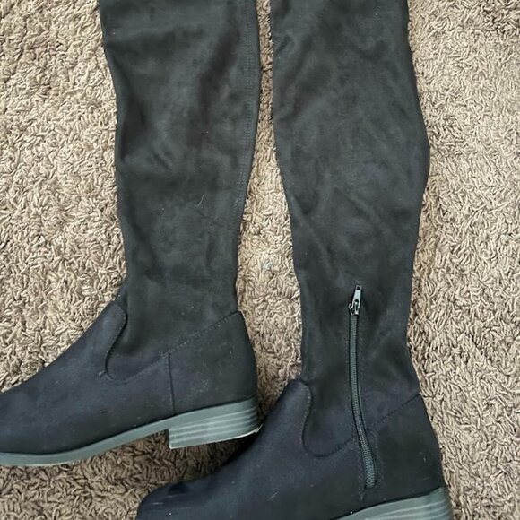 SODA Black Microsuede Stretch Over The Knee Boots Size 6 - Picture 7 of 9